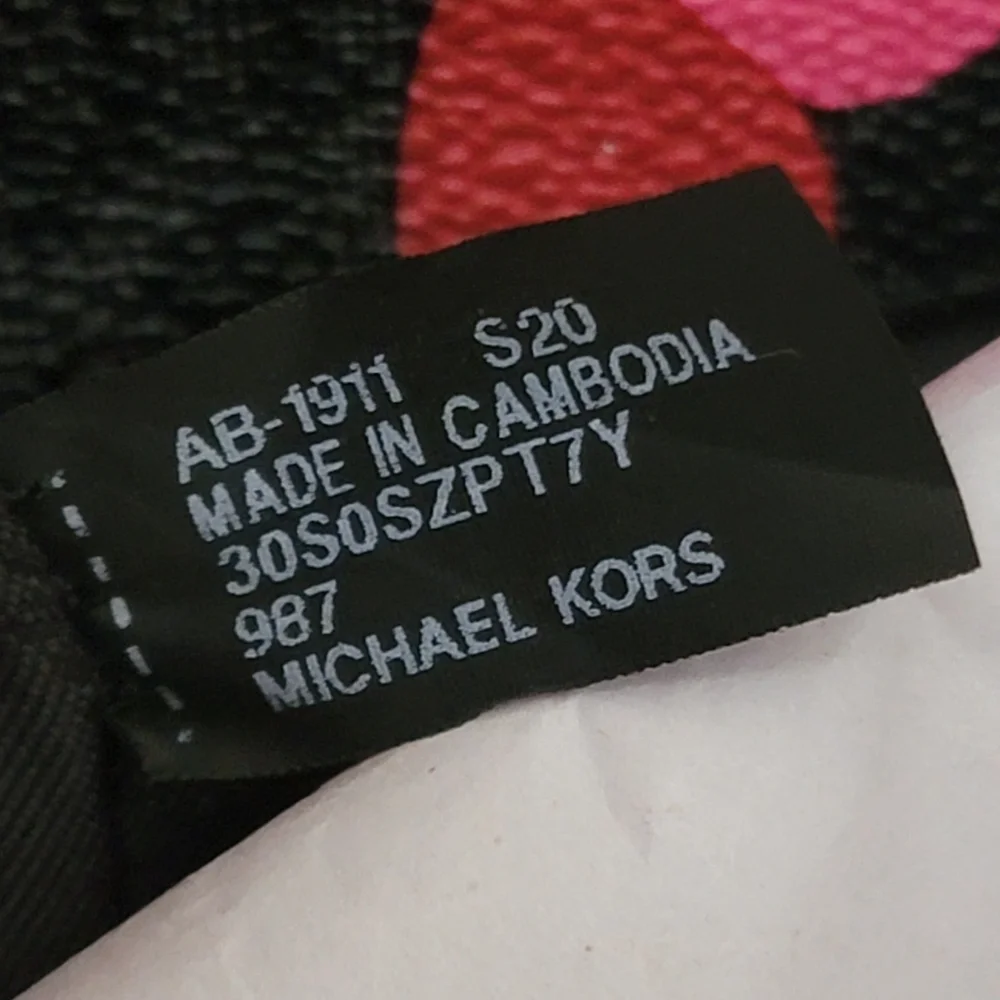 Michael Kors Carter LG Tote SET - Picture 4 of 9